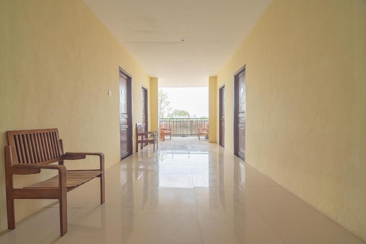 RedDoorz Syariah At Jalan cilik Riwut Kapuas Hotel Kualakapuas Bagian luar foto