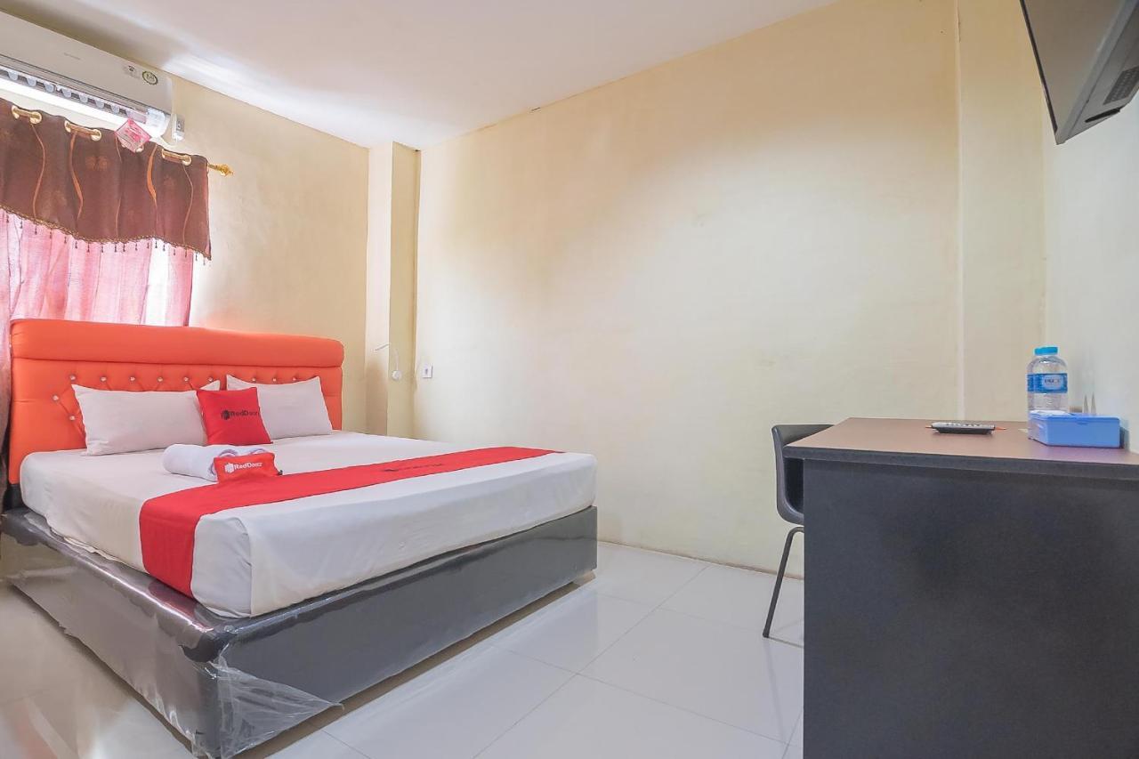 RedDoorz Syariah At Jalan cilik Riwut Kapuas Hotel Kualakapuas Bagian luar foto