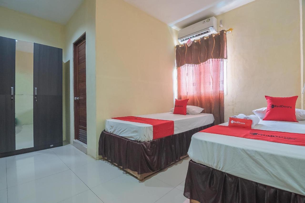 RedDoorz Syariah At Jalan cilik Riwut Kapuas Hotel Kualakapuas Bagian luar foto