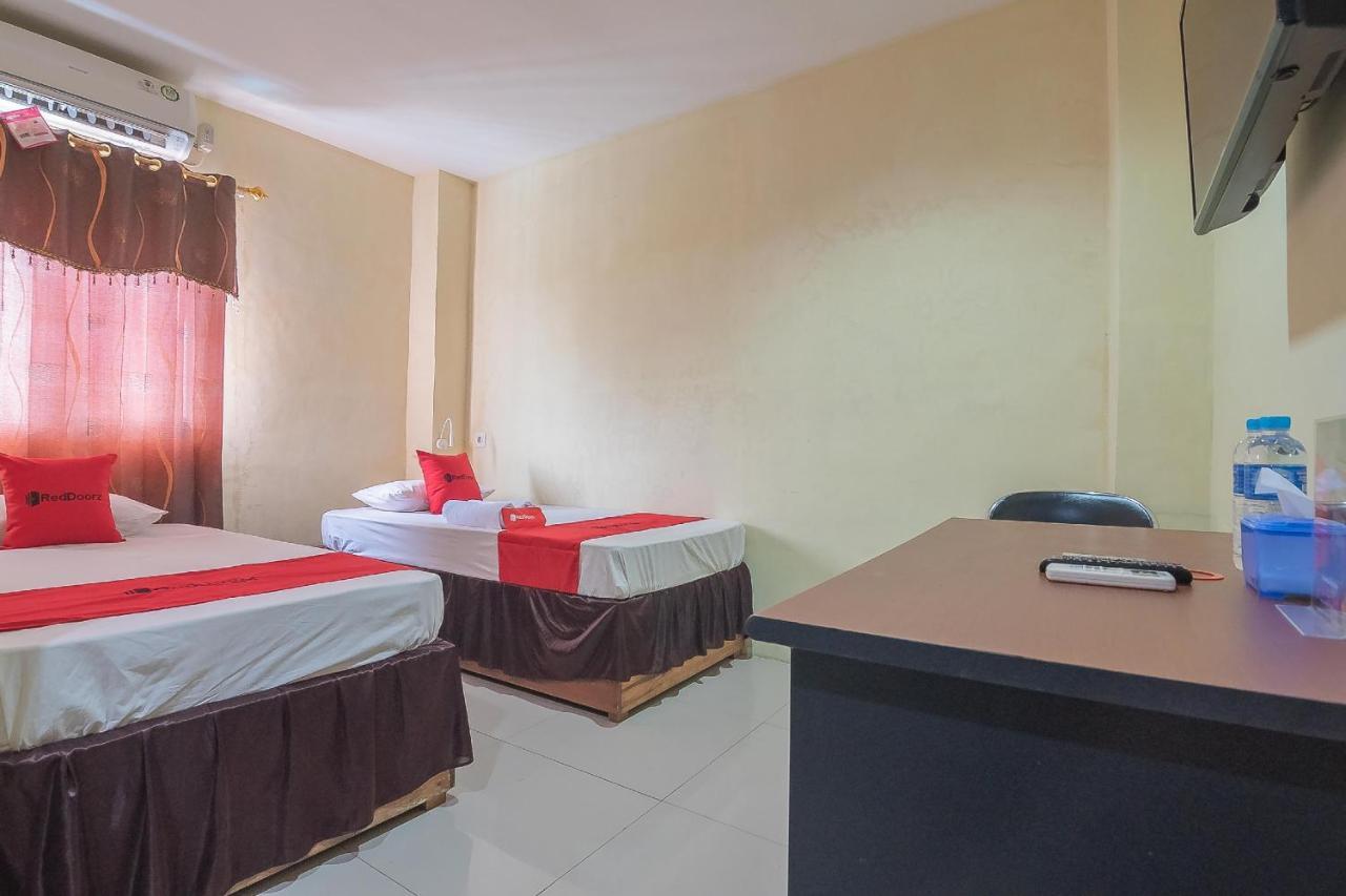 RedDoorz Syariah At Jalan cilik Riwut Kapuas Hotel Kualakapuas Bagian luar foto